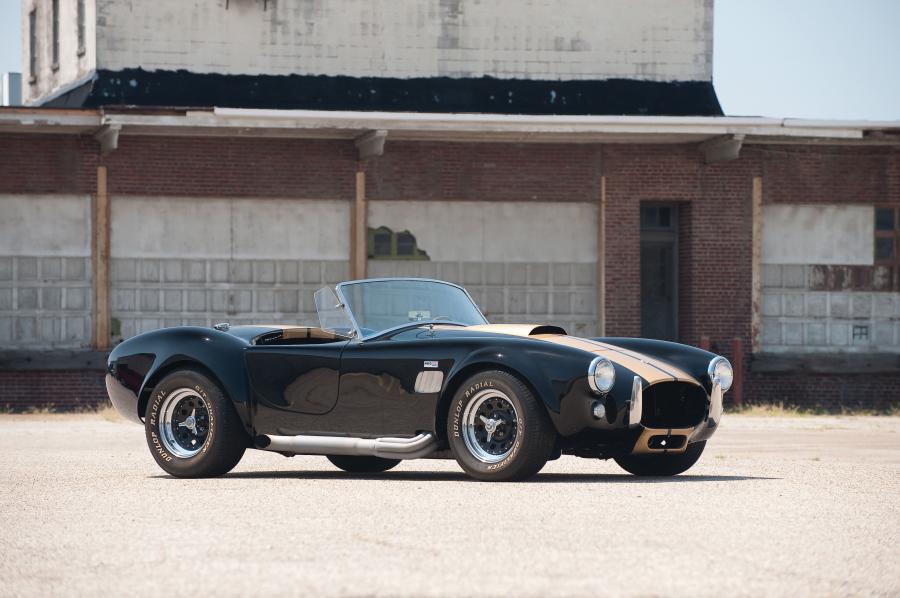  Shelby Cobra Replica 1965 года  (фото 1 из 3)